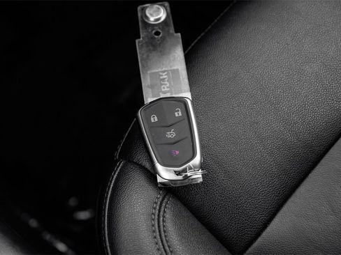 Used 2022 Chevrolet Suburban LT image 62