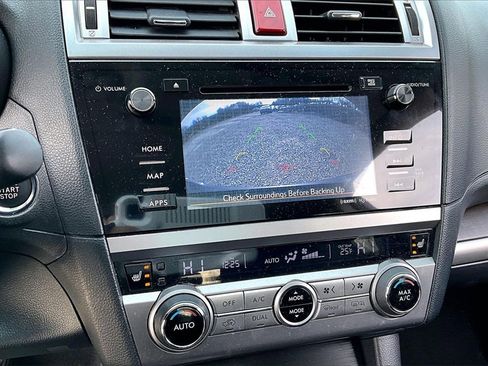 Used 2015 Subaru Outback 2.5i Limited image 19