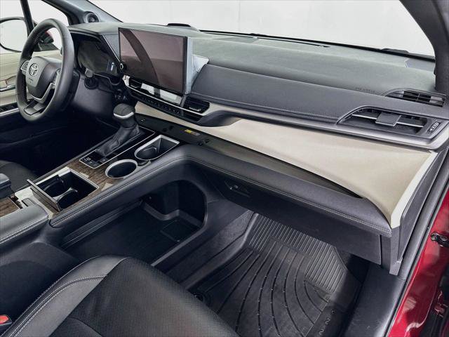 Certified 2026 Toyota Sienna Platinum AWD/4WD image 29