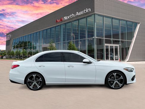 Used 2024 Mercedes-Benz C 300 Sedan image 8
