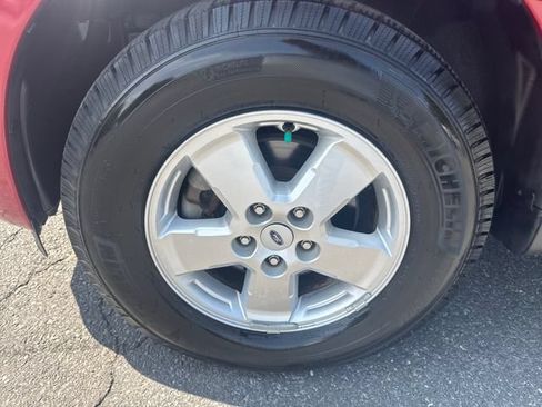 Used 2010 Ford Escape XLT FWD image 26