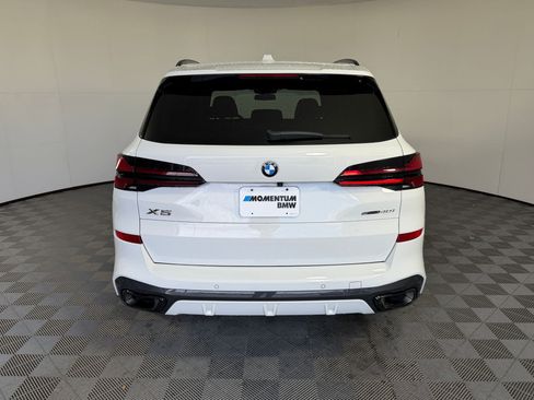Used 2024 BMW X5 sDrive40i w/ M Sport Package RWD image 10