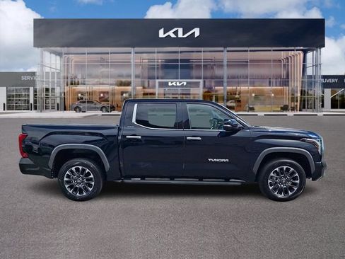 Used 2026 Toyota Tundra Limited AWD/4WD image 7