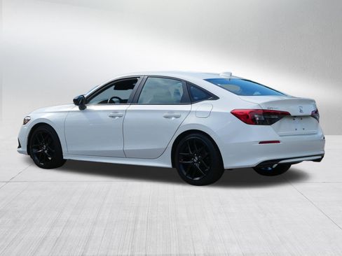 Used 2024 Honda Civic Sport image 5