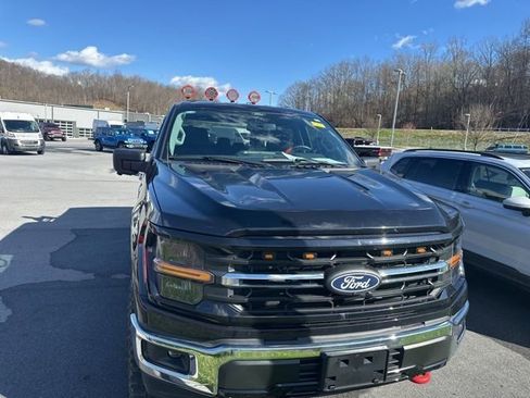 Used 2024 Ford F150 XLT w/ FX4 Off-Road Package image 5