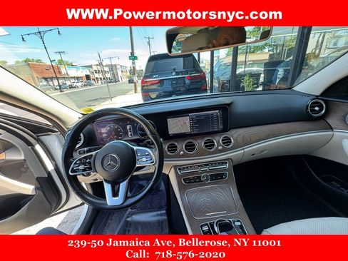 Used 2020 Mercedes-Benz E 350 4MATIC Sedan w/ Parking Assistance Package image 33
