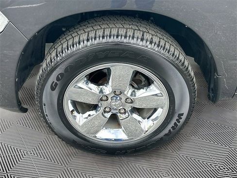 Used 2019 RAM 1500 Express w/ Express Value Package image 26