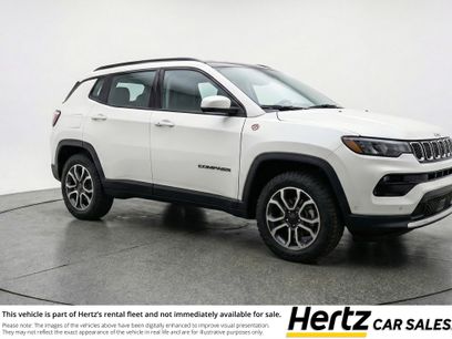 Used 2025 Jeep Compass Trailhawk