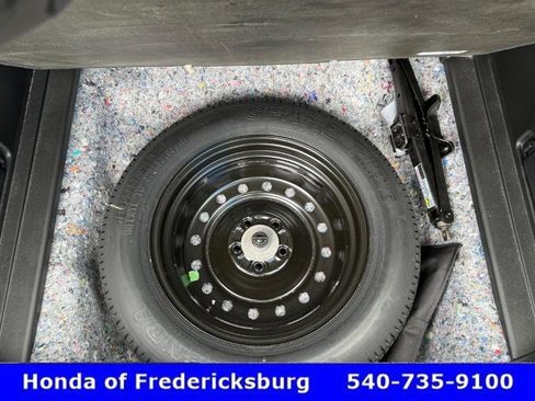 Used 2024 Honda CR-V EX image 17