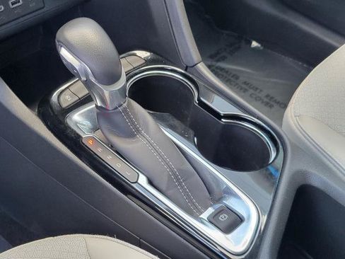 Used 2023 Buick Encore GX Preferred w/ Cold Weather Comfort Package FWD image 21