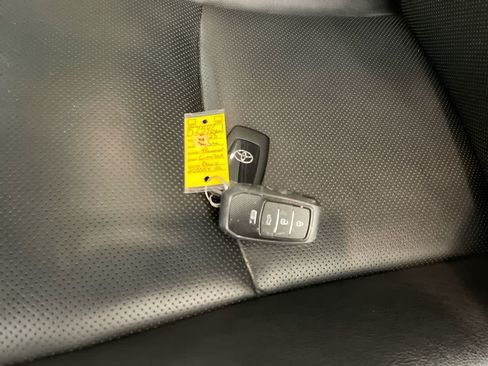 Certified 2023 Toyota 4Runner Limited AWD/4WD image 28