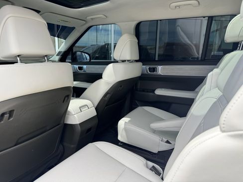 Used 2024 Hyundai Santa Fe Calligraphy image 36