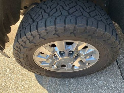 Used 2018 GMC Sierra 2500 Denali w/ Duramax Plus Package image 7