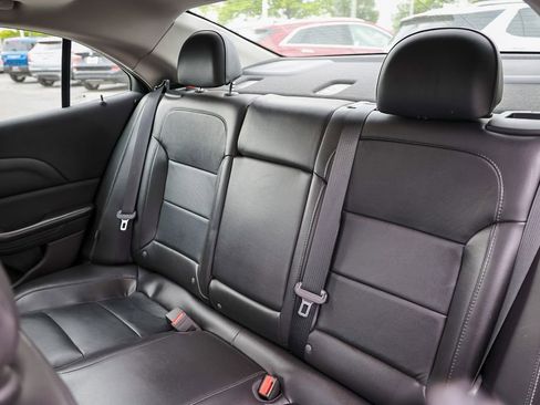 Used 2015 Chevrolet Malibu LTZ FWD image 34