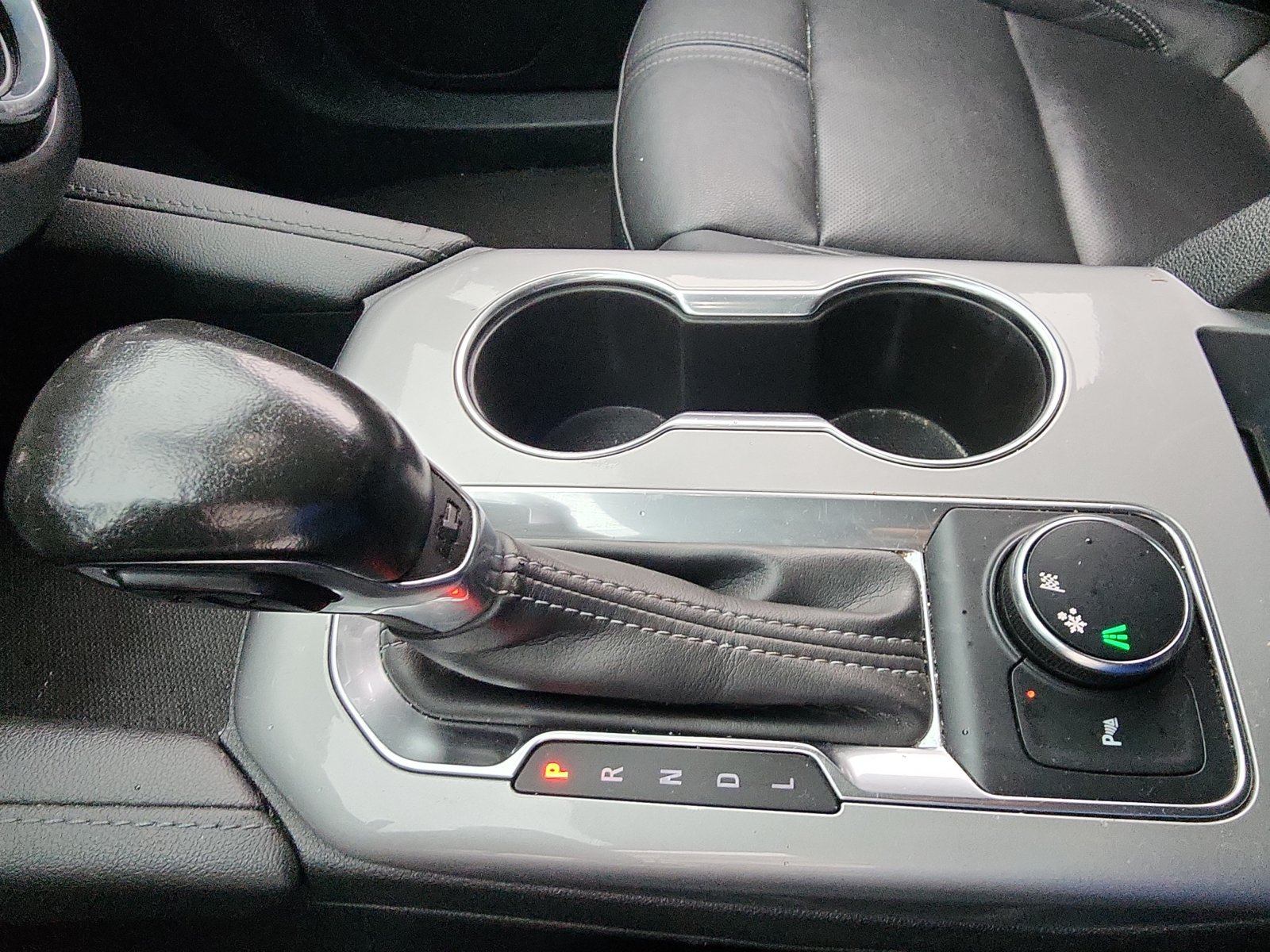 Used 2020 Chevrolet Blazer LT FWD image 16