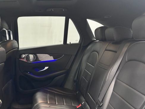 Used 2020 Mercedes-Benz GLC 300 4MATIC image 22