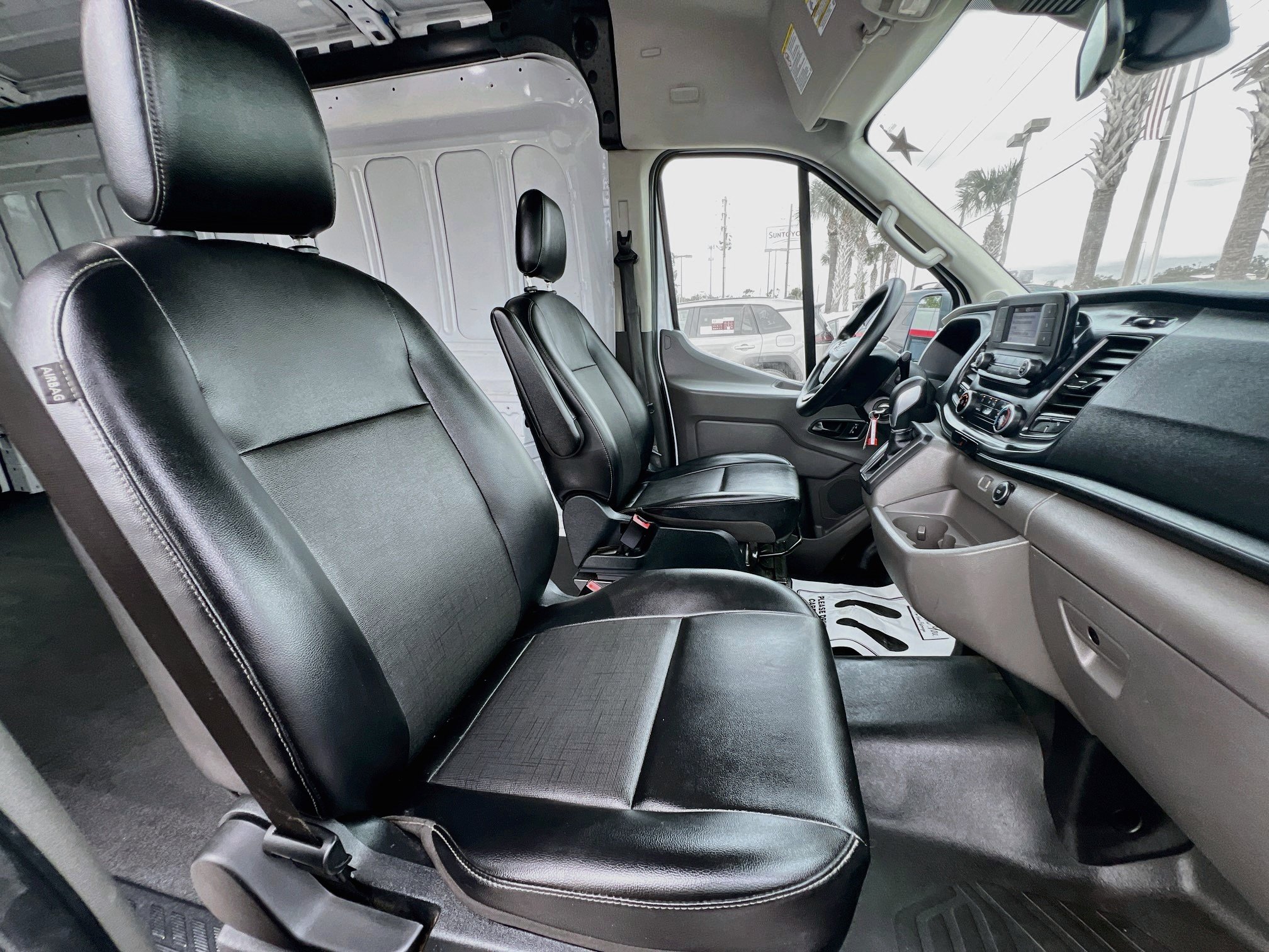 Used 2021 Ford Transit 250 Medium Roof RWD image 27