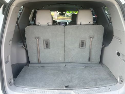 Used 2018 GMC Acadia SLT FWD image 25