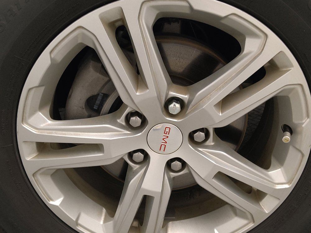 Used 2022 GMC Terrain SLE w/ Driver Convenience Package FWD image 31