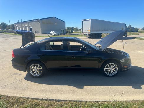 Used 2012 Ford Fusion SEL image 5