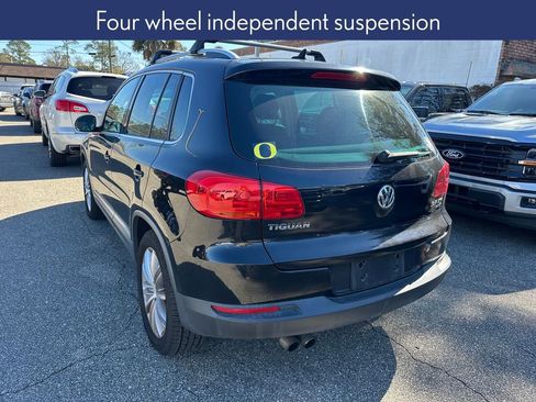 Used 2012 Volkswagen Tiguan S image 3