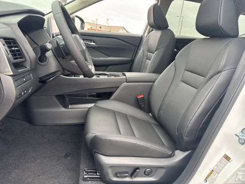 New 2026 Nissan Rogue SV image 17