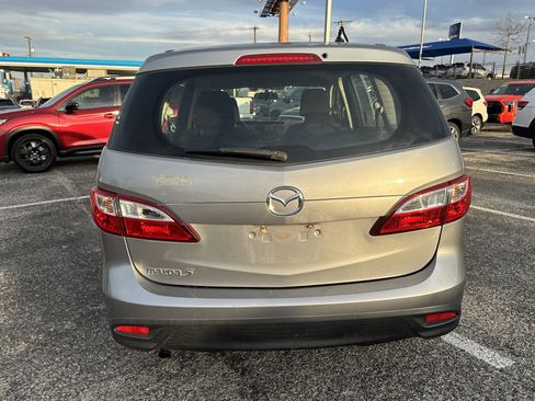 Used 2015 MAZDA MAZDA5 Sport image 4