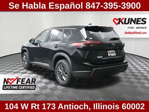 Used 2024 Nissan Rogue S image 10