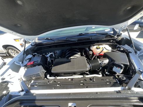 Used 2025 GMC Sierra 1500 AT4 image 29