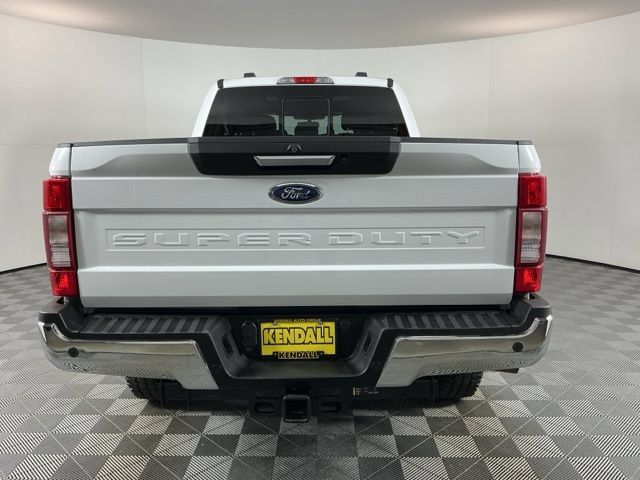 Used 2021 Ford F350 Lariat w/ FX4 Off-Road Package AWD/4WD image 5