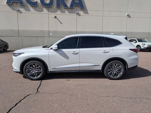 Certified 2024 Acura MDX SH-AWD w/ Advance Package image 8