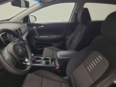 Used 2019 Kia Sportage LX w/ LX Popular Package AWD/4WD image 17