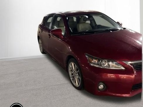 Used 2013 Lexus CT 200h image 3