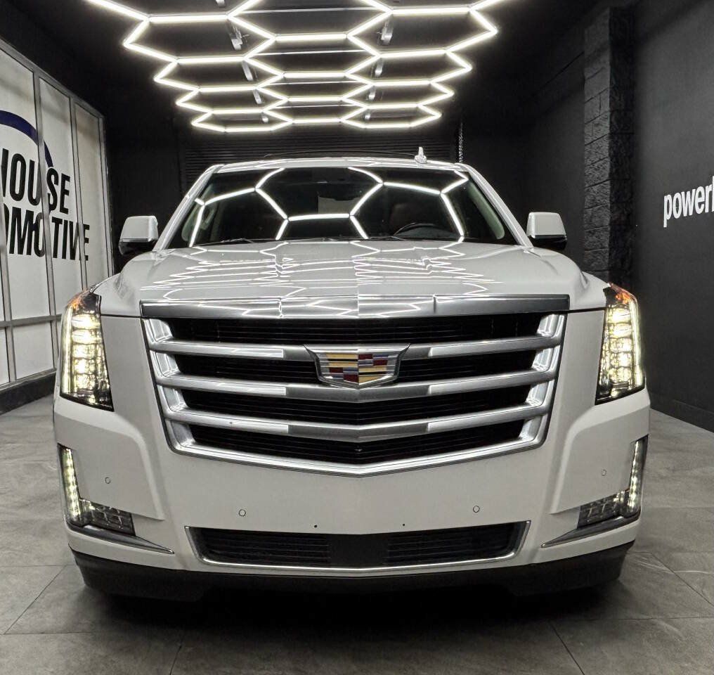Used 2016 Cadillac Escalade Premium AWD/4WD image 14