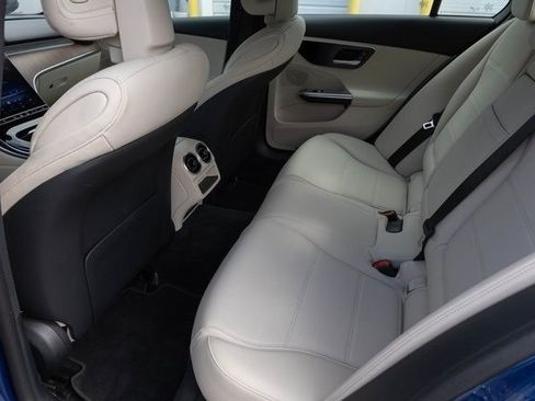 Certified 2024 Mercedes-Benz C 300 4MATIC Sedan image 17