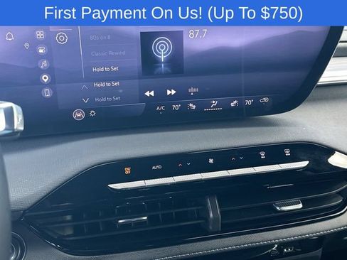 Used 2026 Buick Enclave Preferred FWD image 13