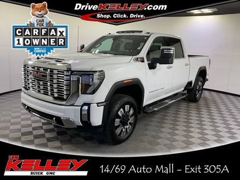 Used 2025 GMC Sierra 2500 Denali w/ Denali Reserve Package AWD/4WD image 1