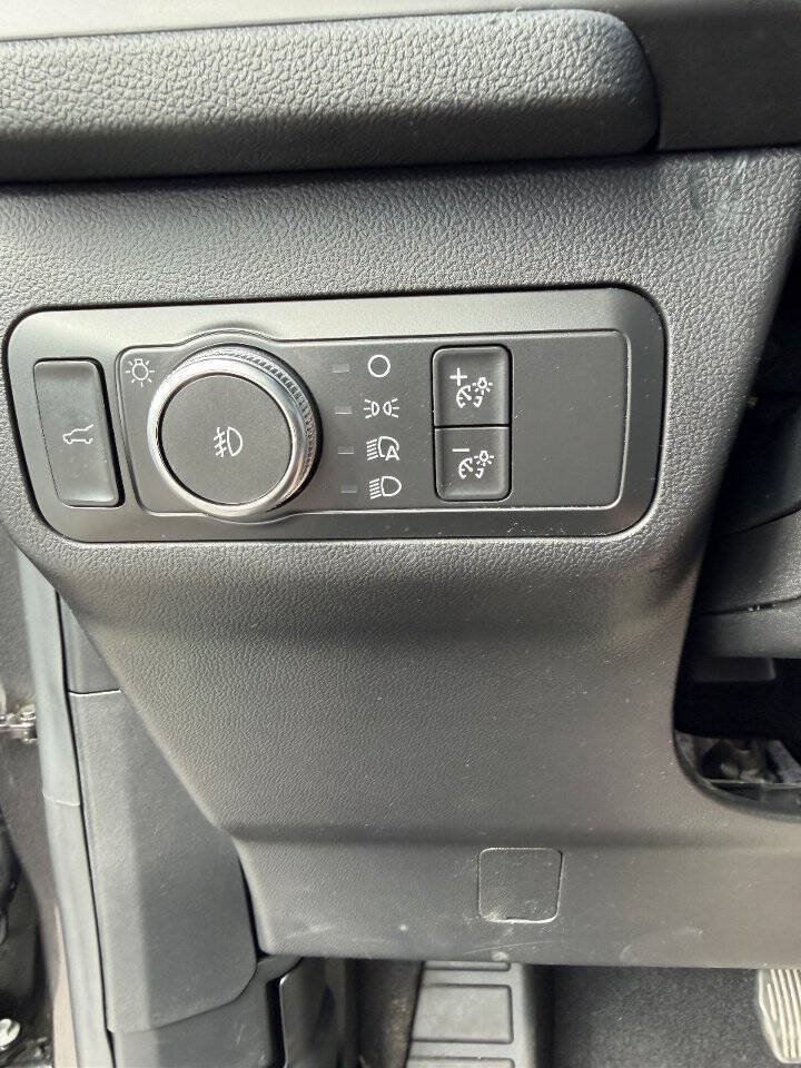 Used 2020 Ford Escape SEL AWD/4WD image 16