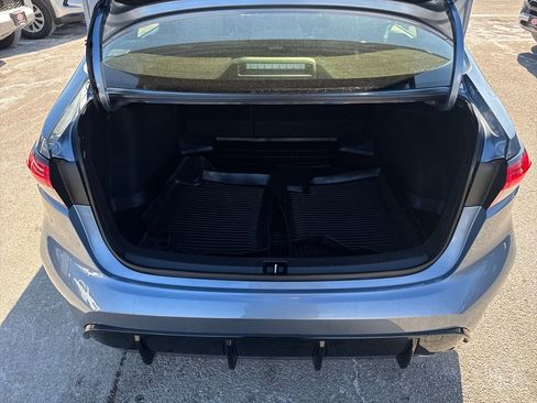 Used 2023 Toyota Corolla SE image 38