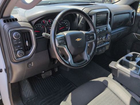 Used 2021 Chevrolet Silverado 1500 LT w/ Bed Protection Package AWD/4WD image 2