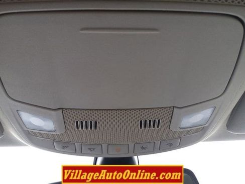 Used 2019 Ford Fusion SE w/ Equipment Group 151A image 42