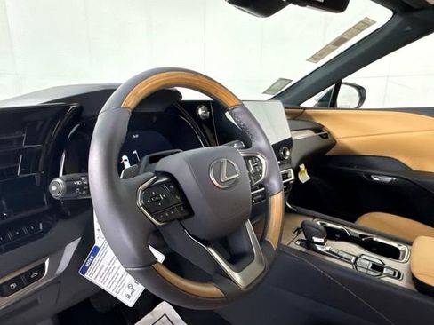 New 2026 Lexus RX 350h image 13
