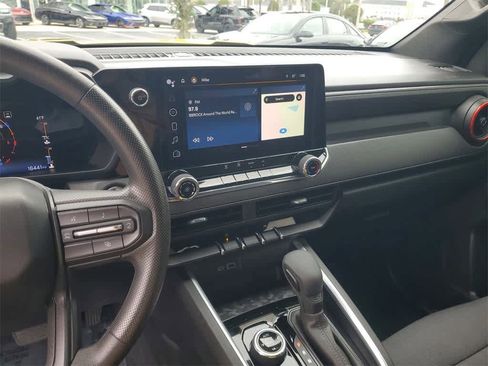 Used 2023 Chevrolet Colorado Trail Boss w/ Technology Package image 31