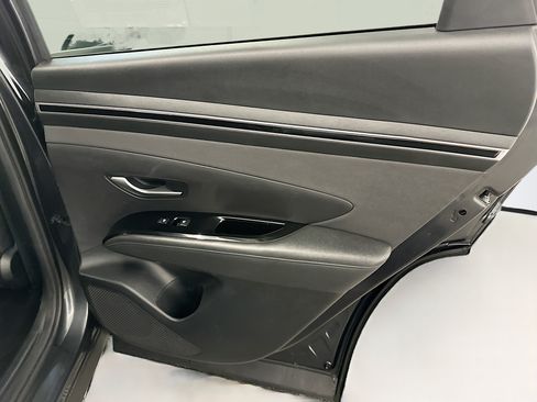 Used 2024 Hyundai Tucson Limited AWD/4WD image 33