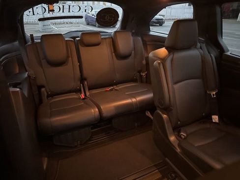 Used 2024 Honda Odyssey Sport image 9
