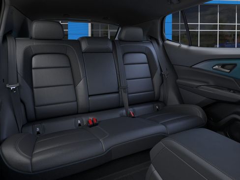 New 2026 Chevrolet Equinox EV LT FWD image 17