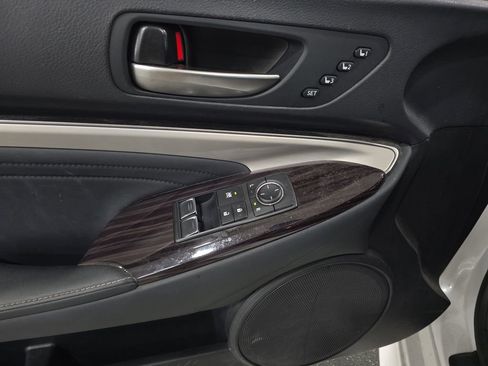 Used 2022 Lexus RC 350 w/ Premium Package image 27