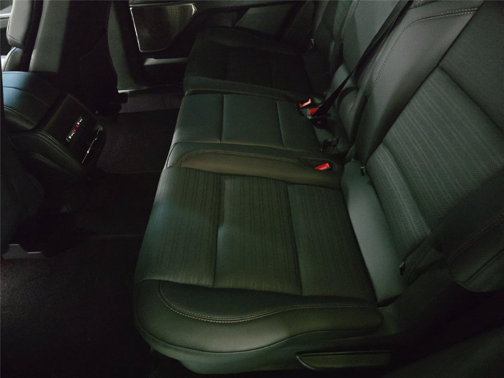 New 2026 Lincoln Nautilus Reserve AWD/4WD image 11
