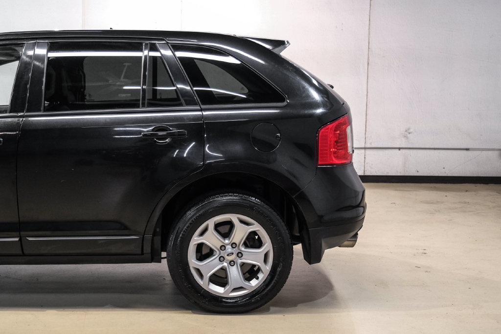 Used 2013 Ford Edge SEL AWD/4WD image 14