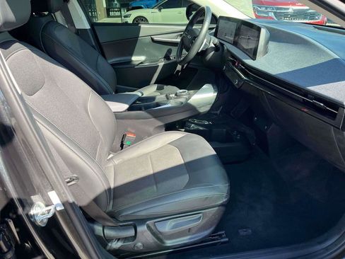 Used 2024 Kia EV6 Light image 12